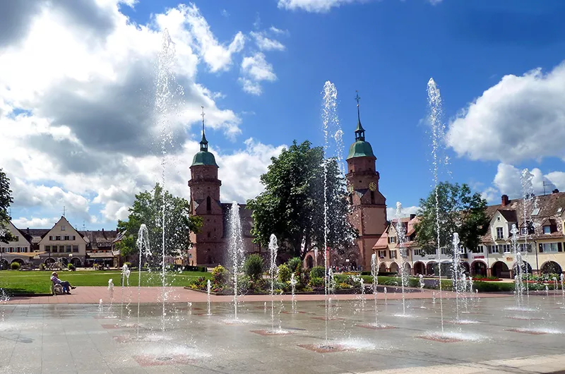Wasserspiele auf dem Marktplatz Freudenstadt
