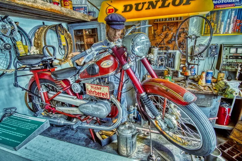 Motorrad-Sammlung Auto- und Uhren-Museum Schramberg