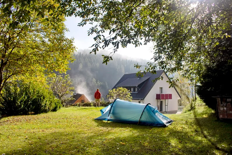 Eine Nacht im One-Night-Camp