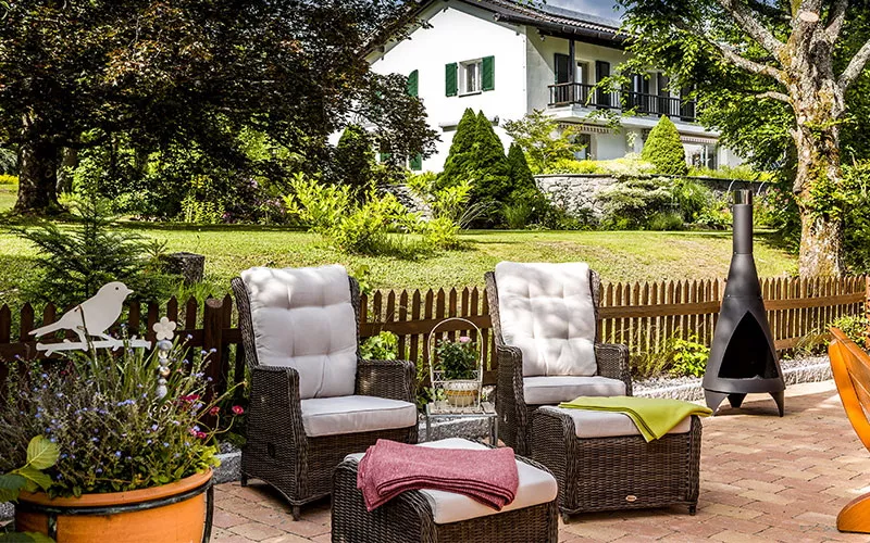 Relaxen im kuscheligen Garten